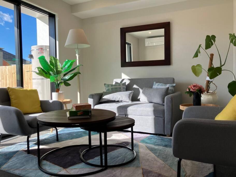 2-Bedroom Ensuite, Close To City, Comfortable, Accessible With Own Parking Крайстчърч Екстериор снимка
